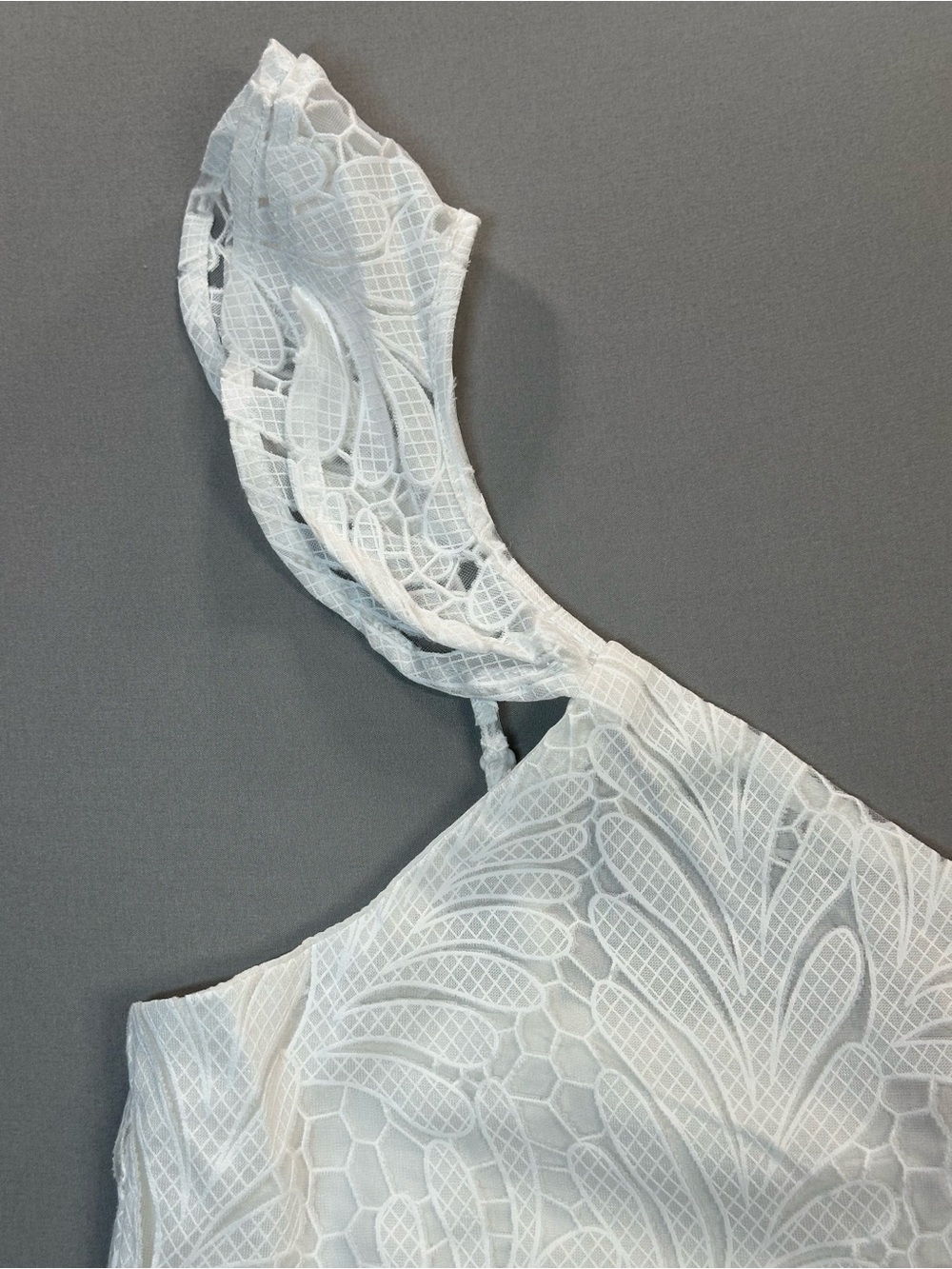 NWT Skies Are Blue Floral Lace Camisole w/ Ruffle Detail Straps - Women Medium - Picture 3 of 16